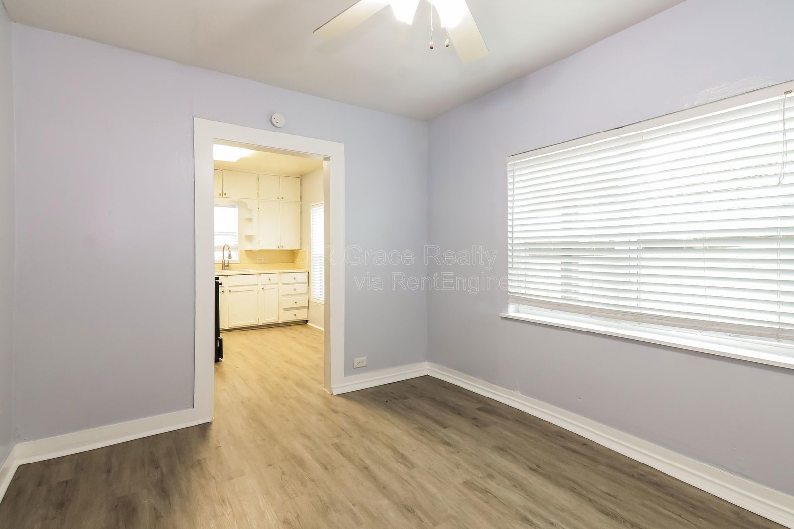 724RRF property image