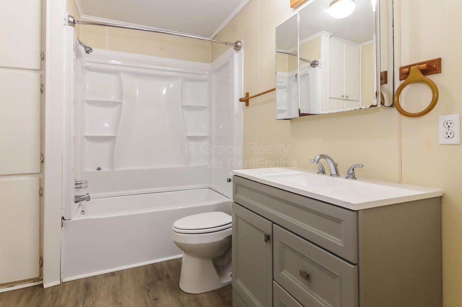 724RRF property image