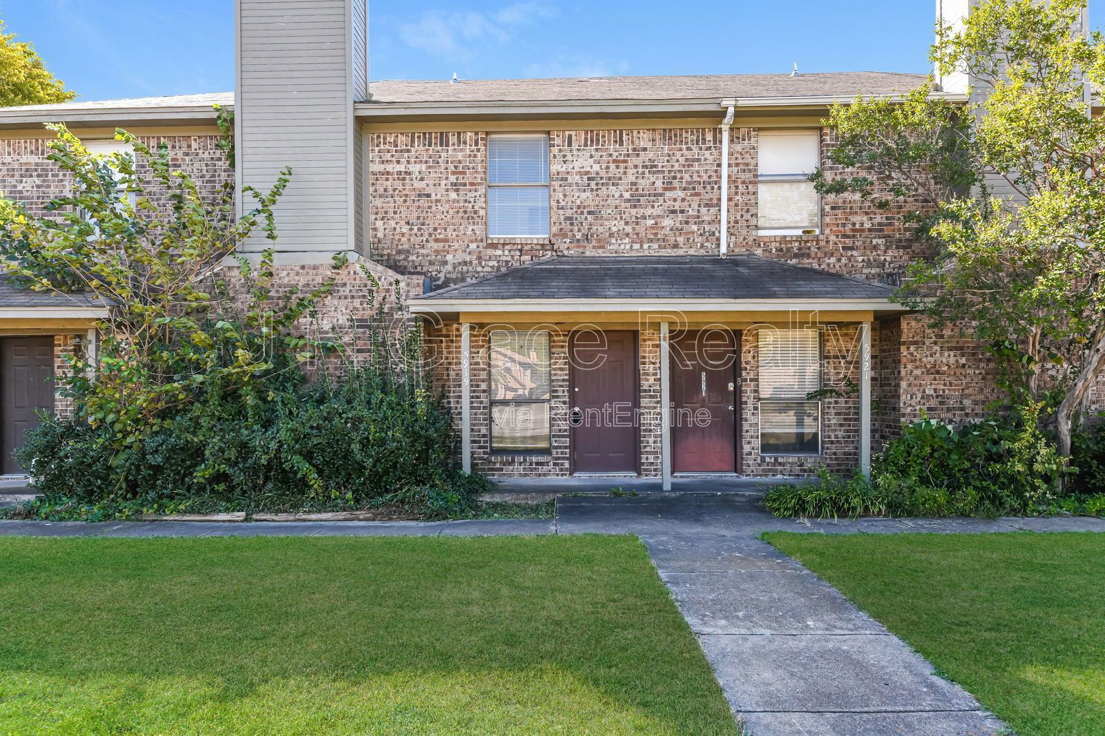 5919 Shadydell property image