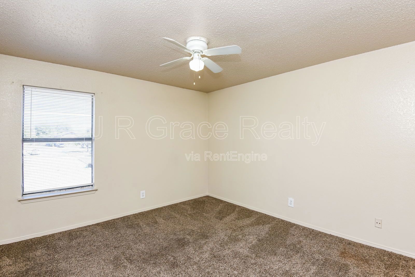 5919 Shadydell property image