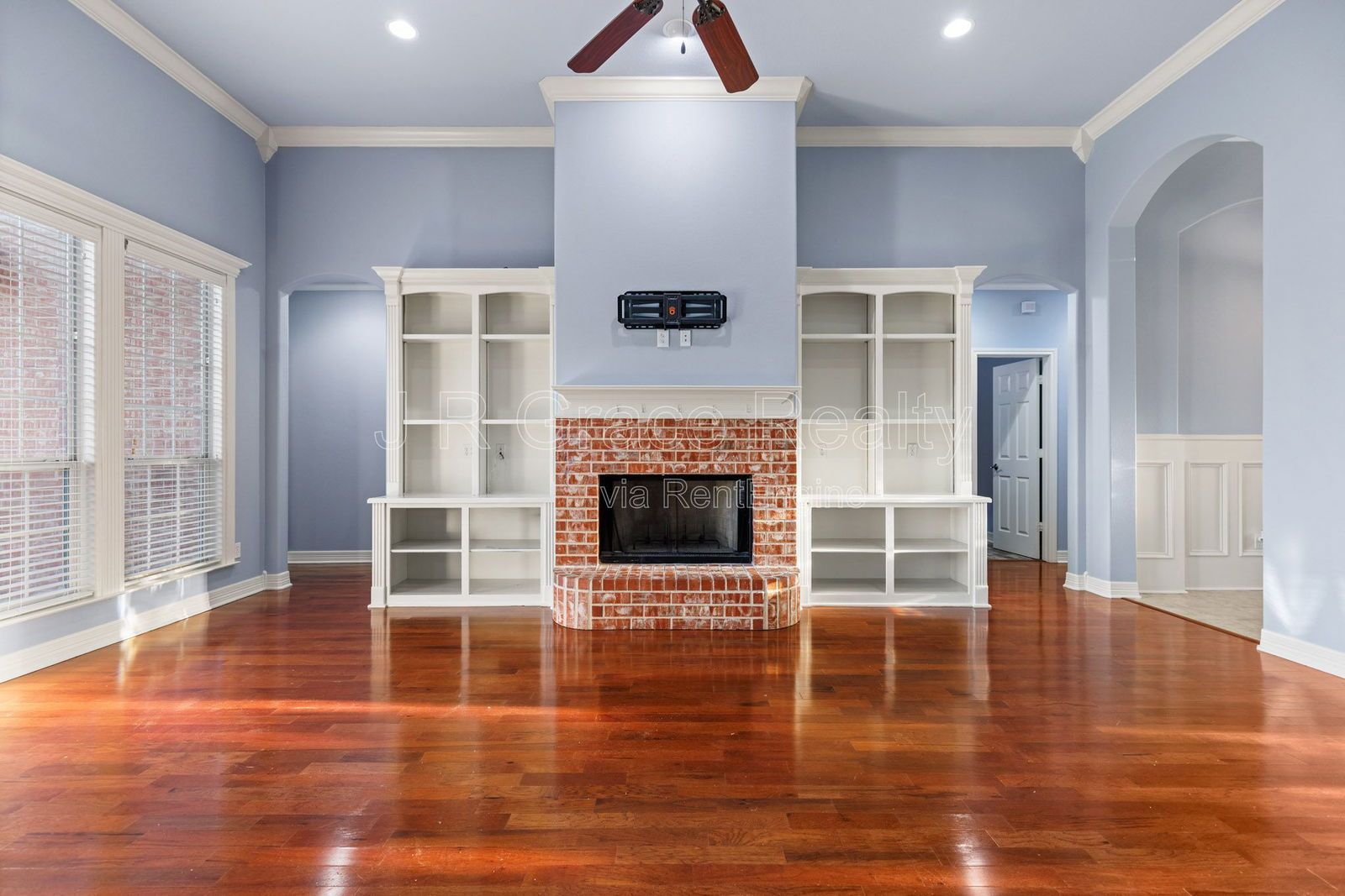 1405 Gunnison property image