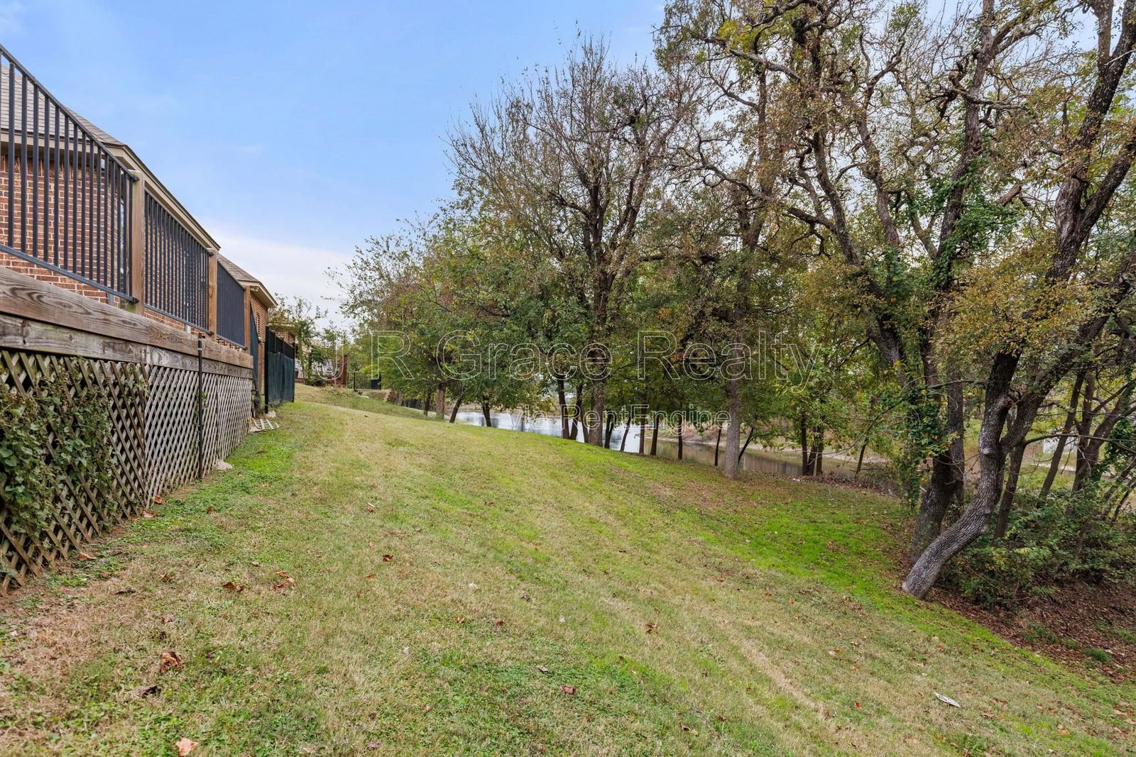 19 N Shore Circle property image