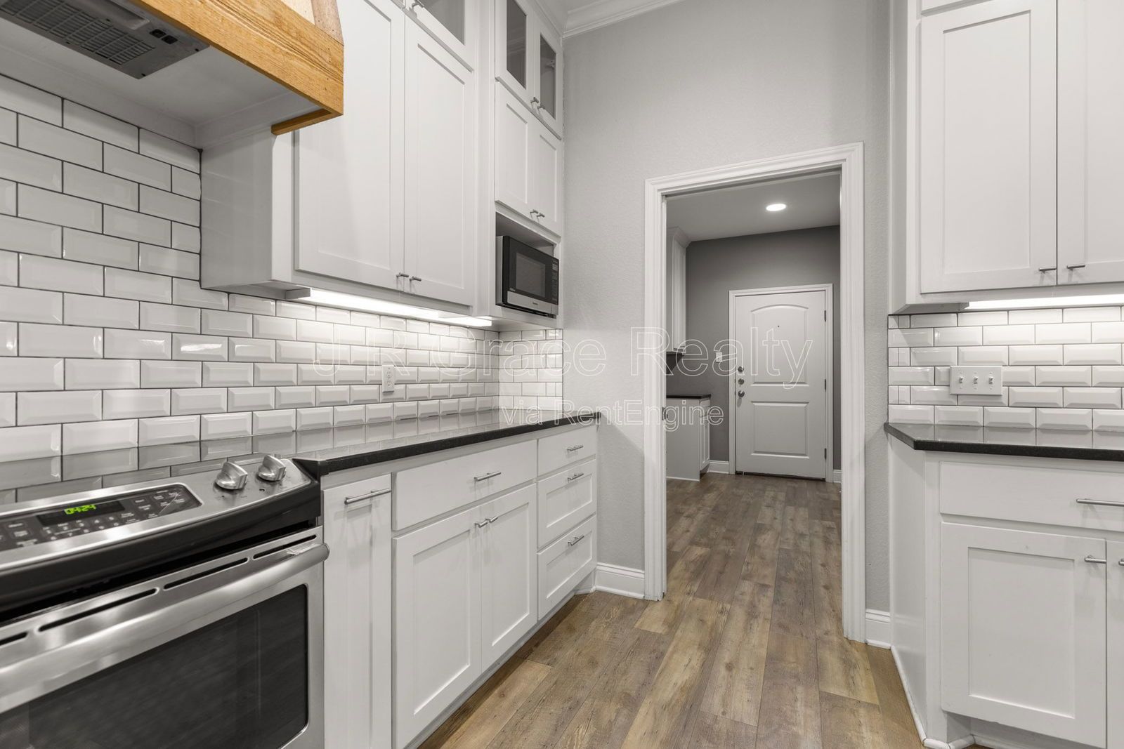 19 N Shore Circle property image