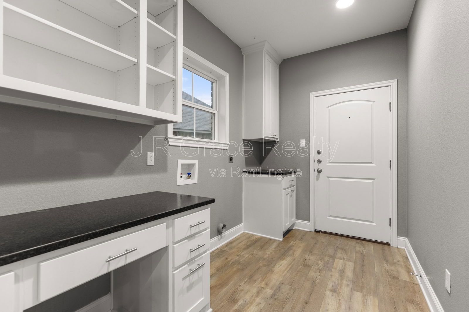 19 N Shore Circle property image