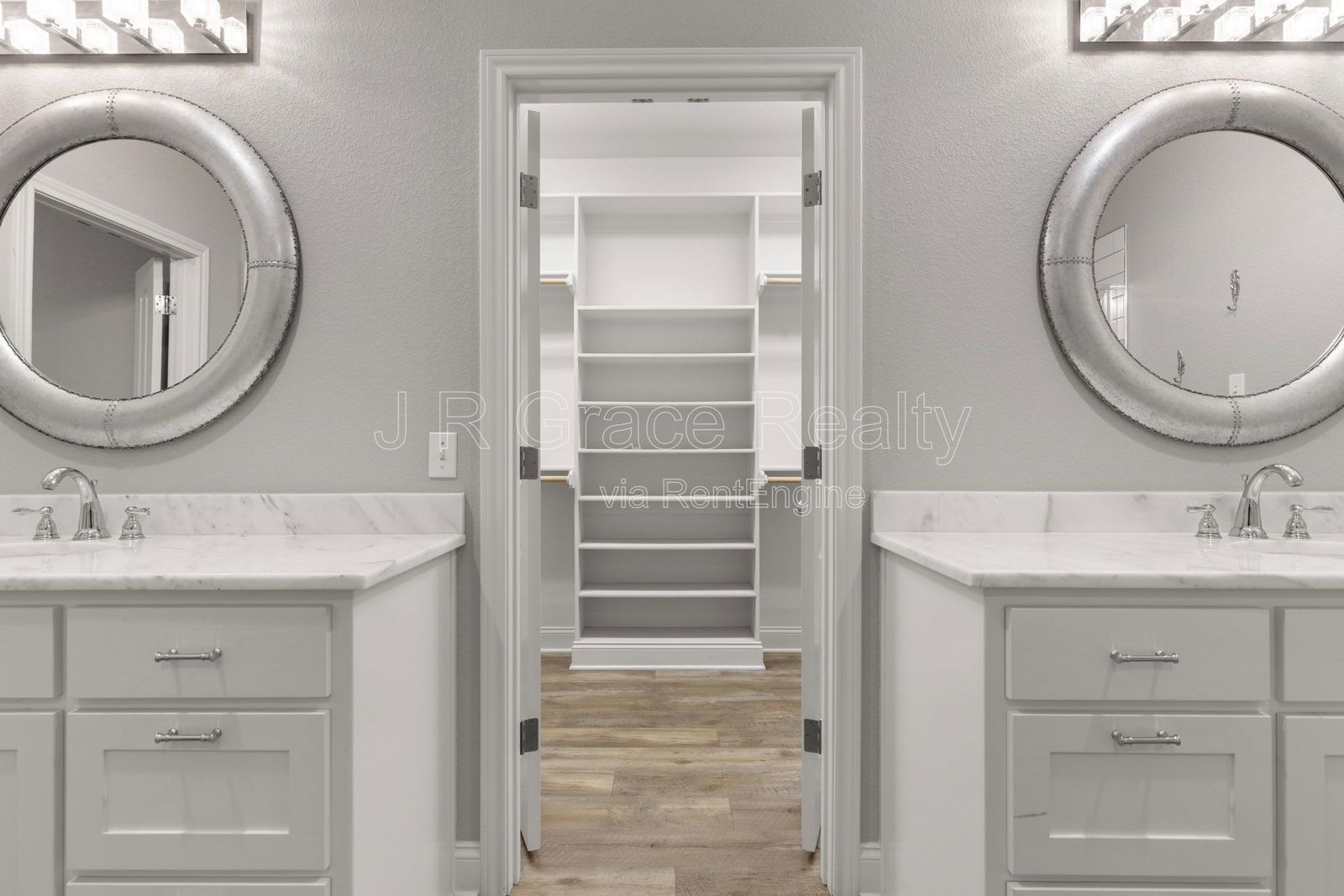 19 N Shore Circle property image