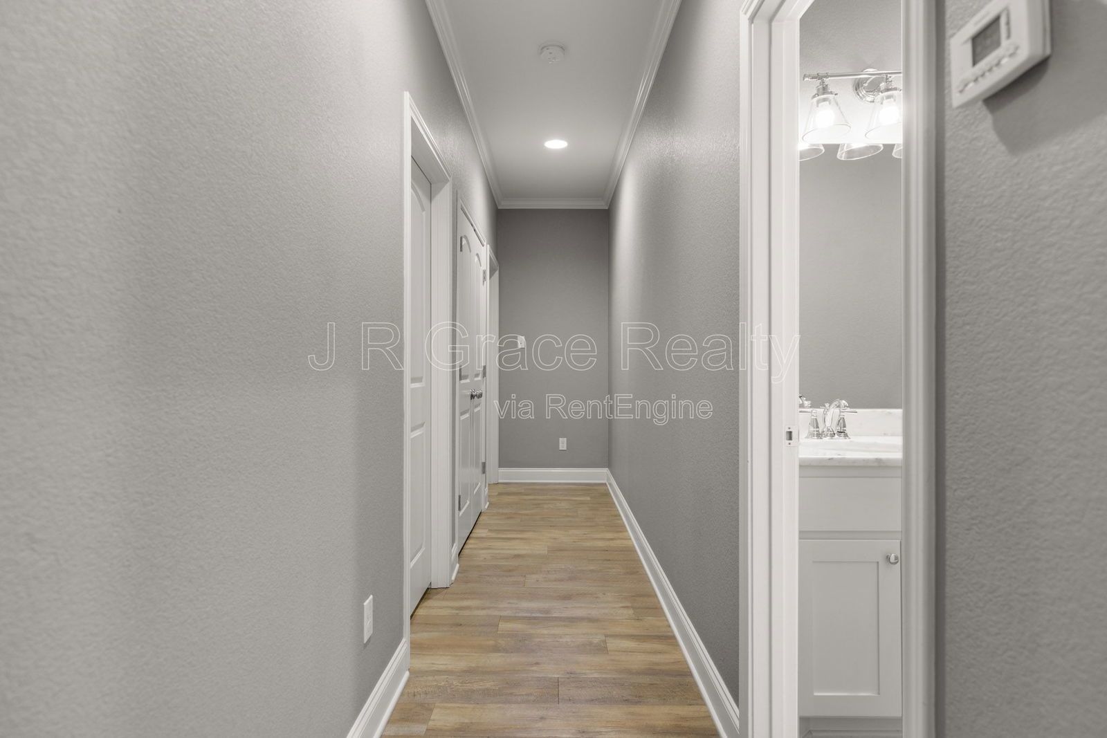 19 N Shore Circle property image