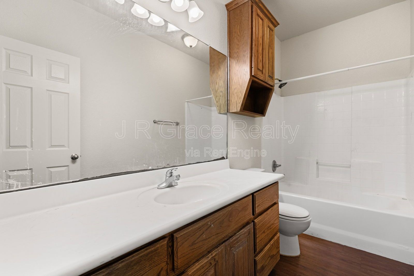 10007 Amber Circle property image