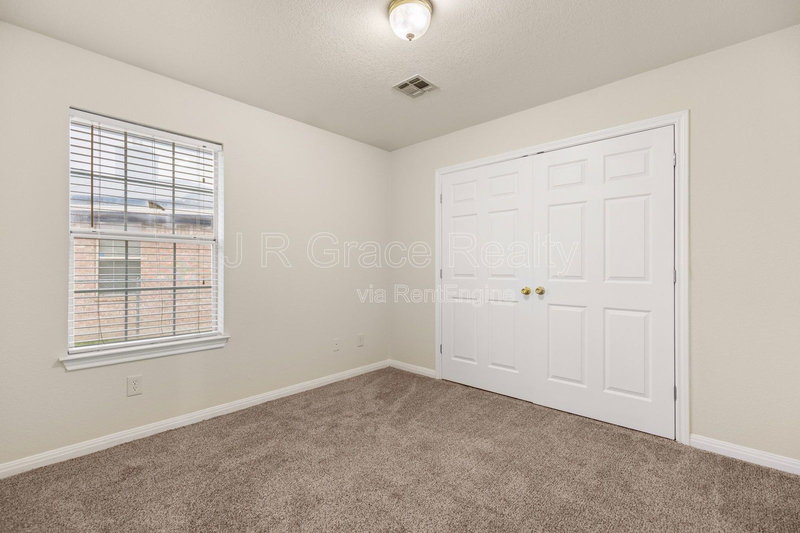 109 Apple Lane property image