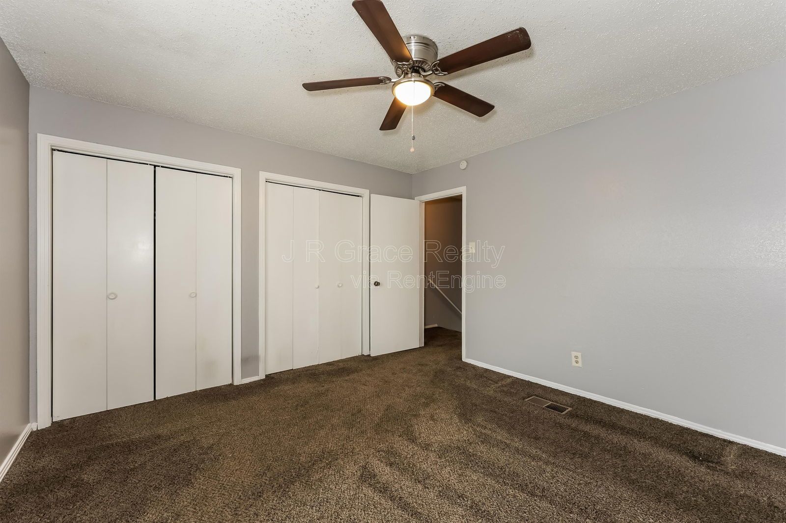 5927Shadydell property image