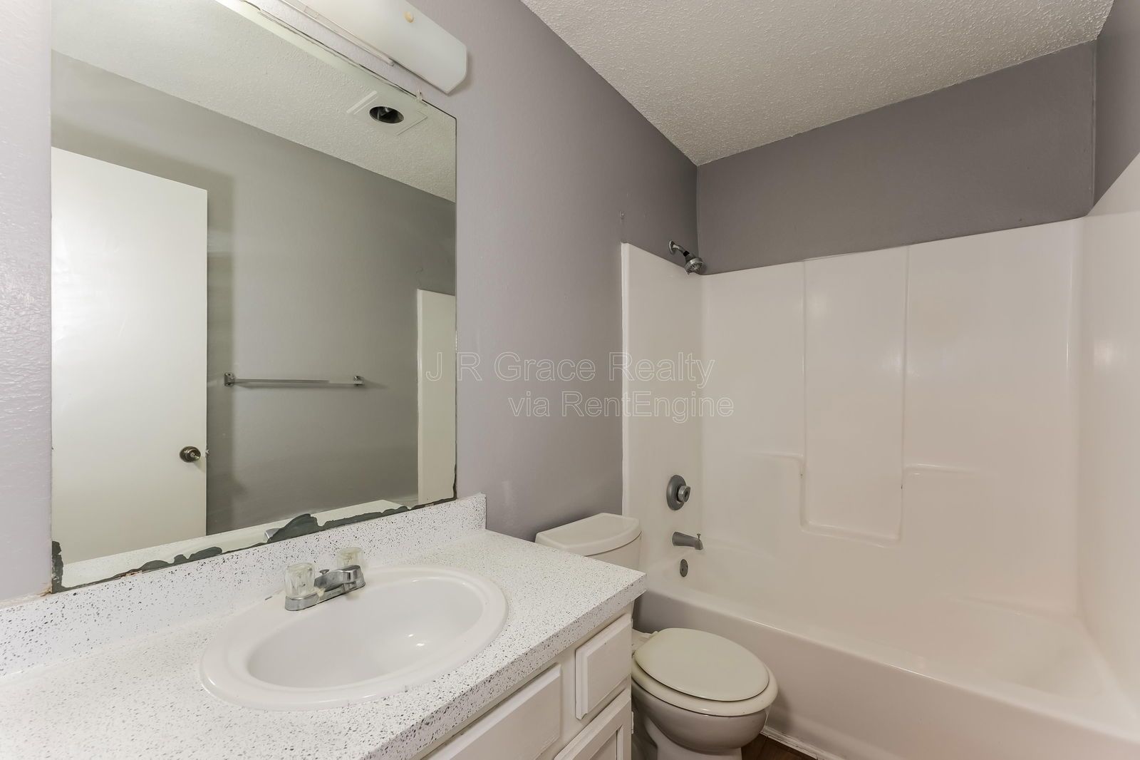 5927Shadydell property image