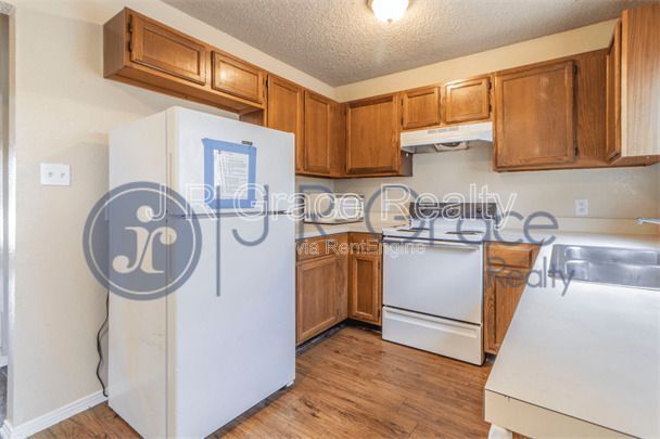 5935Shadydell property image