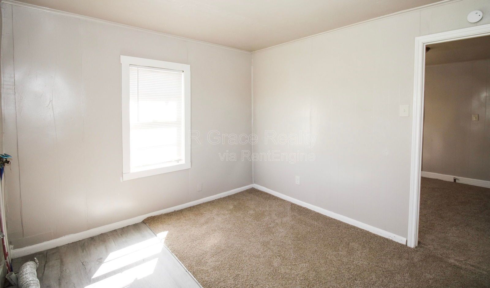 933 Houston property image