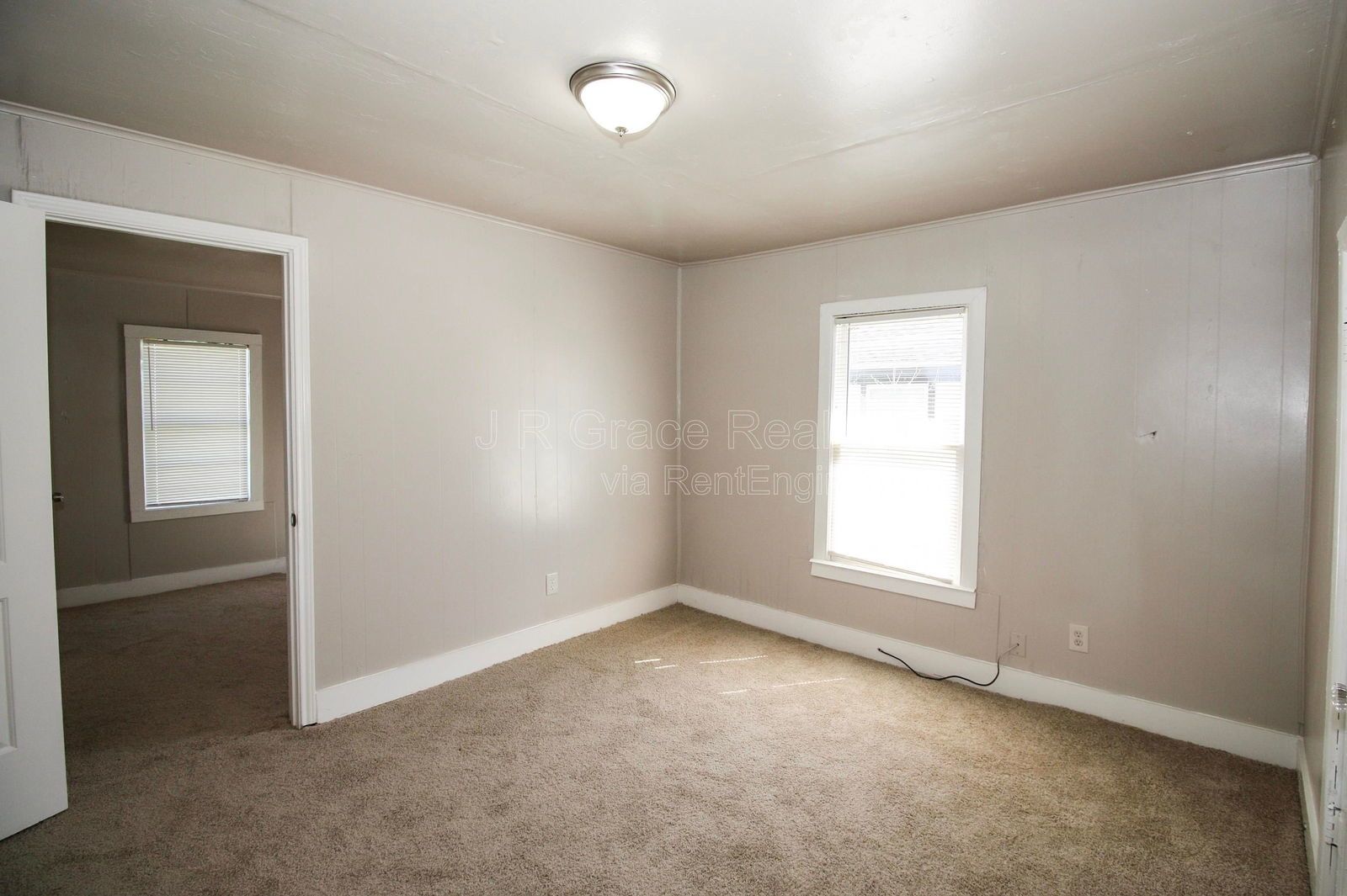 933 Houston property image