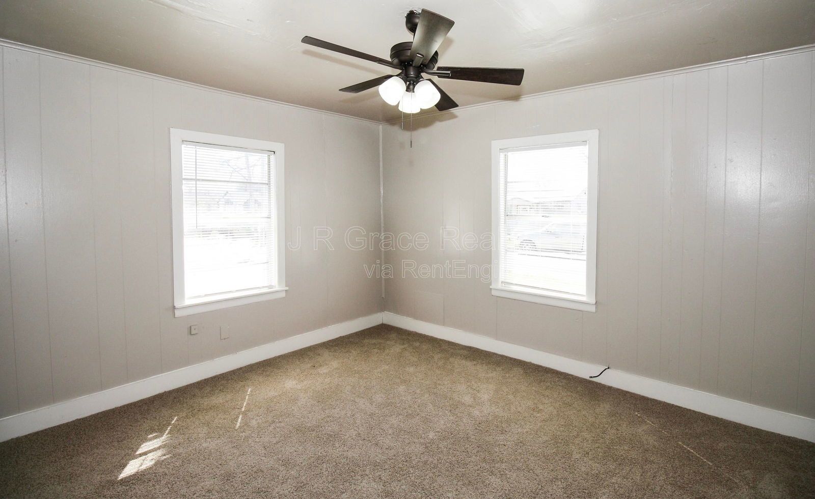 933 Houston property image