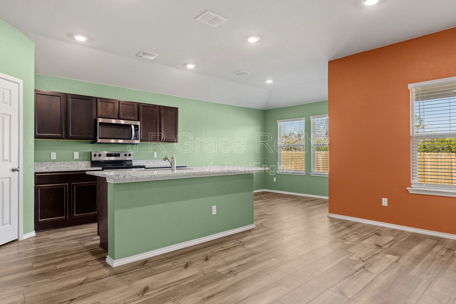 6905 Guadalupe Road property image