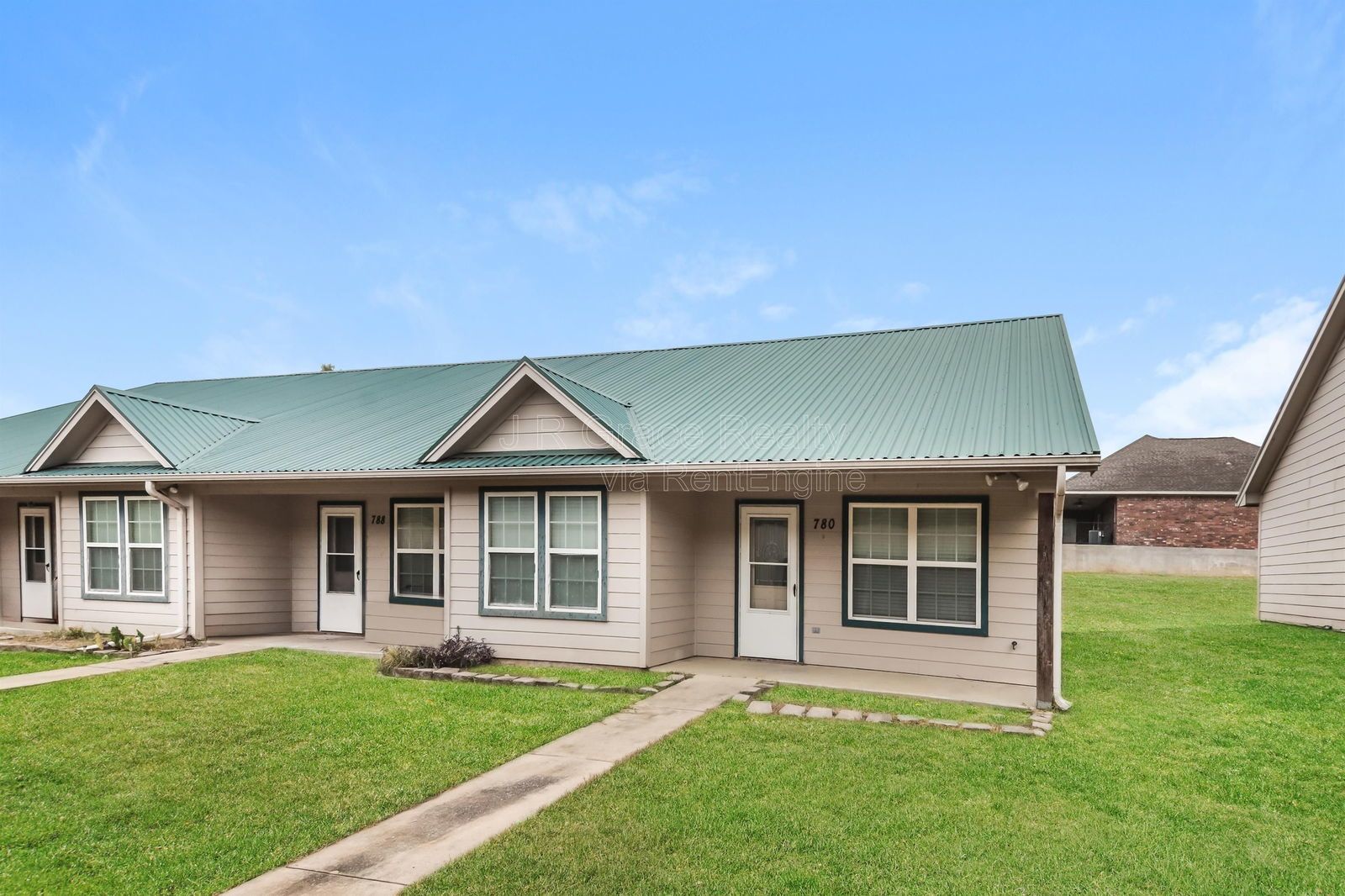 780 RRF property image