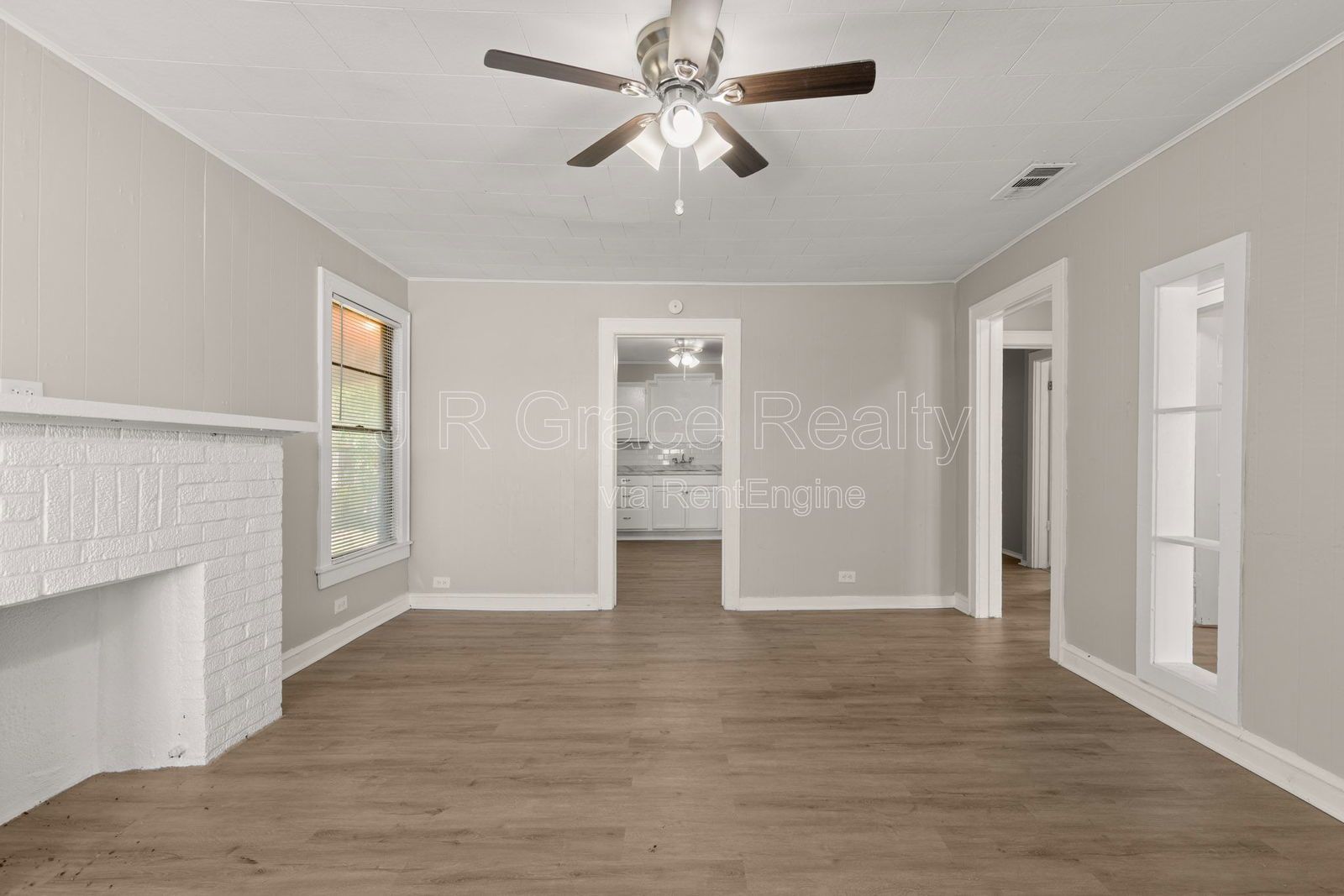 1801 Reuter property image