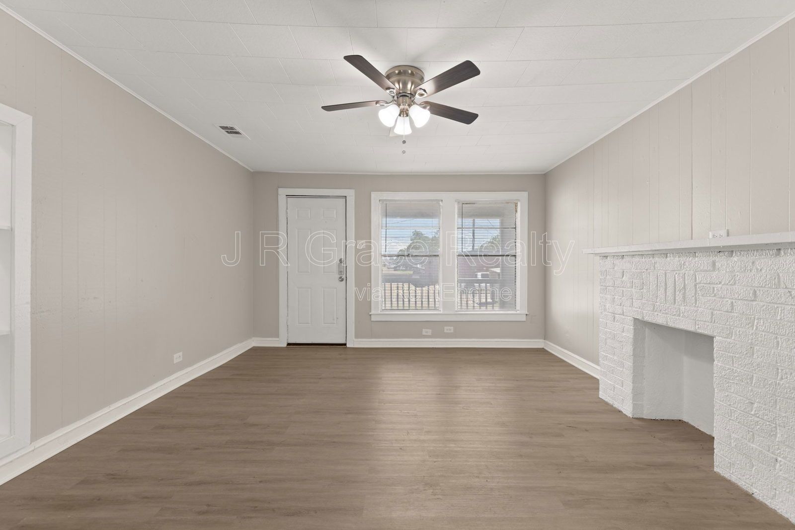 1801 Reuter property image