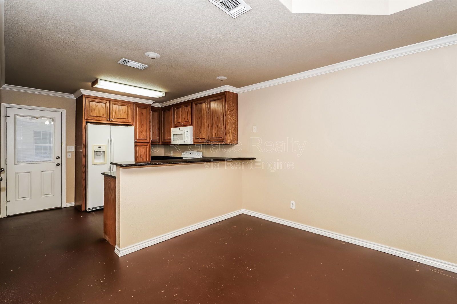 740 RRF property image