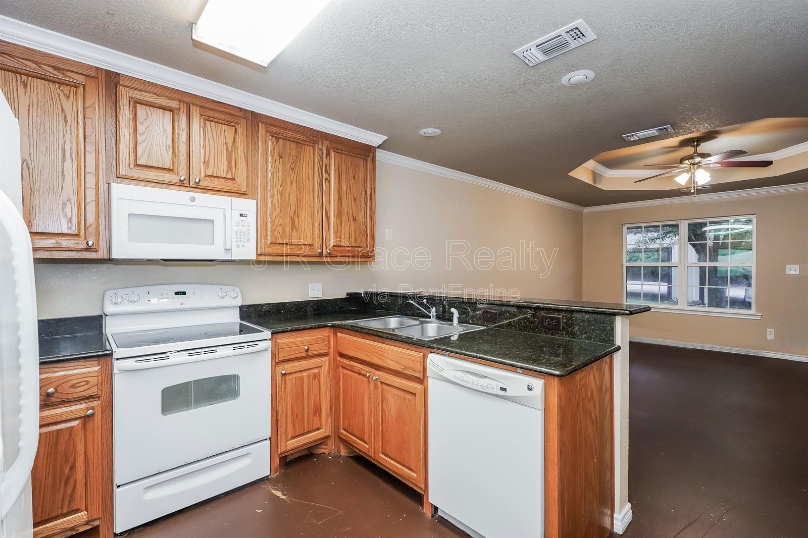 740 RRF property image