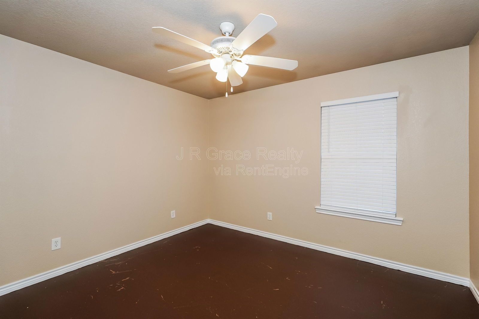 740 RRF property image