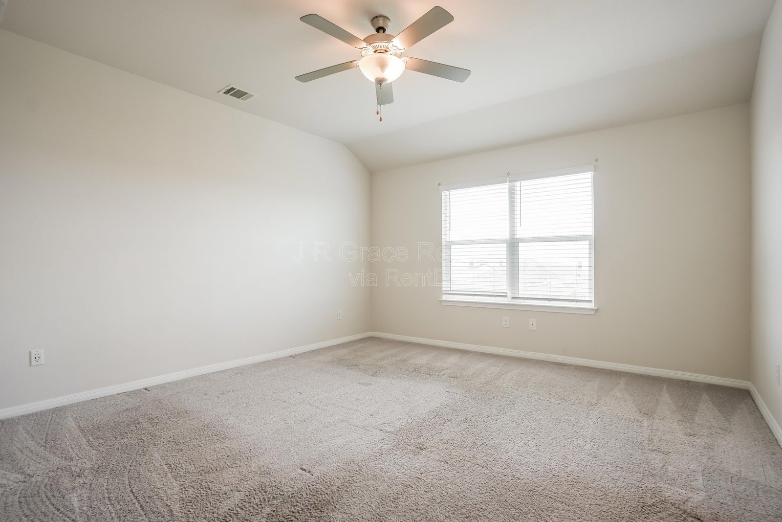 13921Heartland property image