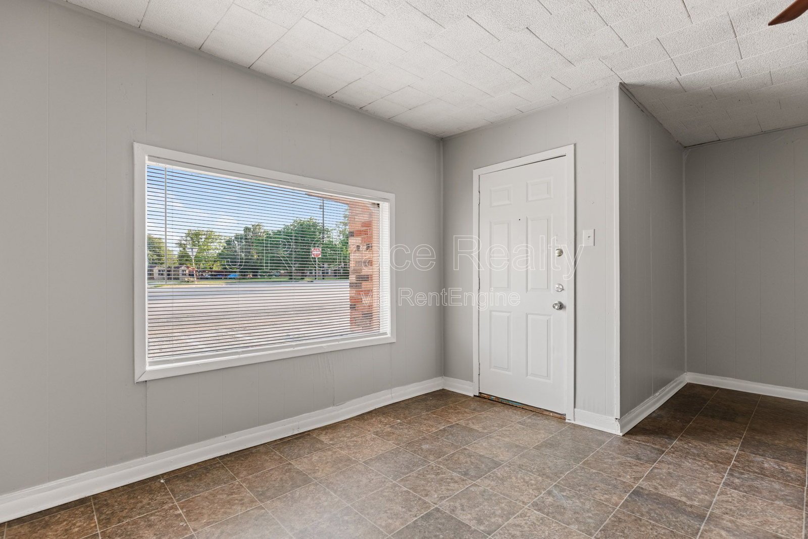 801 E Yeagua St – 2 property image