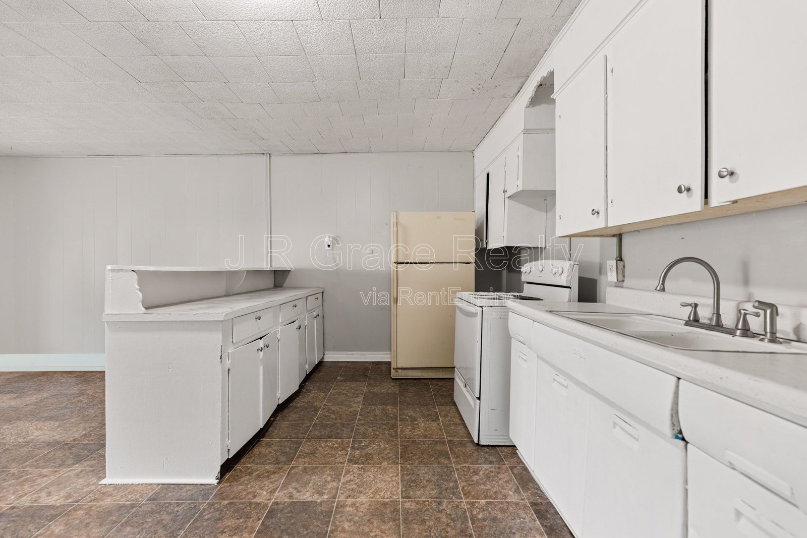 801 E Yeagua St – 2 property image