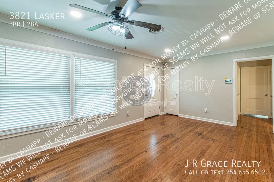 3821 Lasker property image
