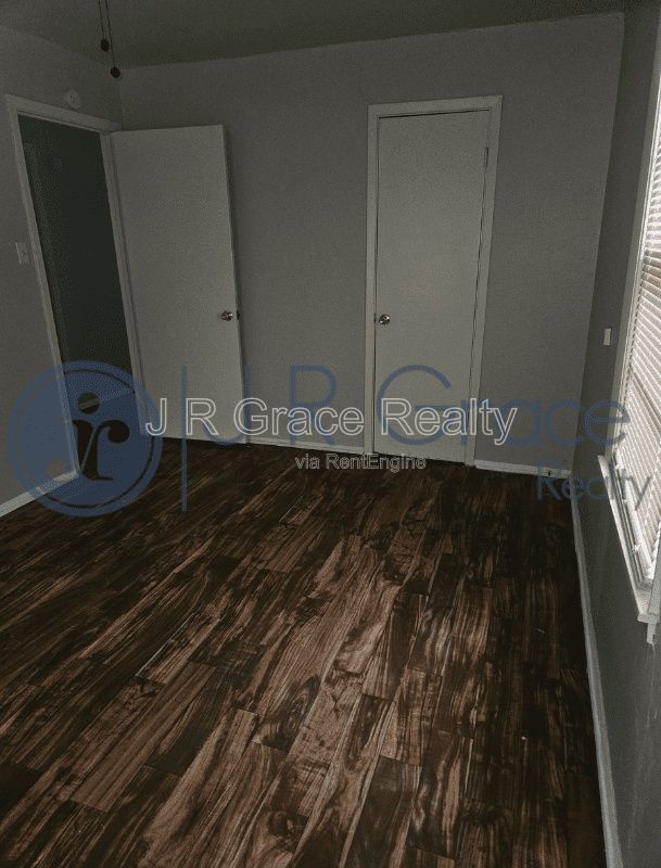 602 E Navarro property image