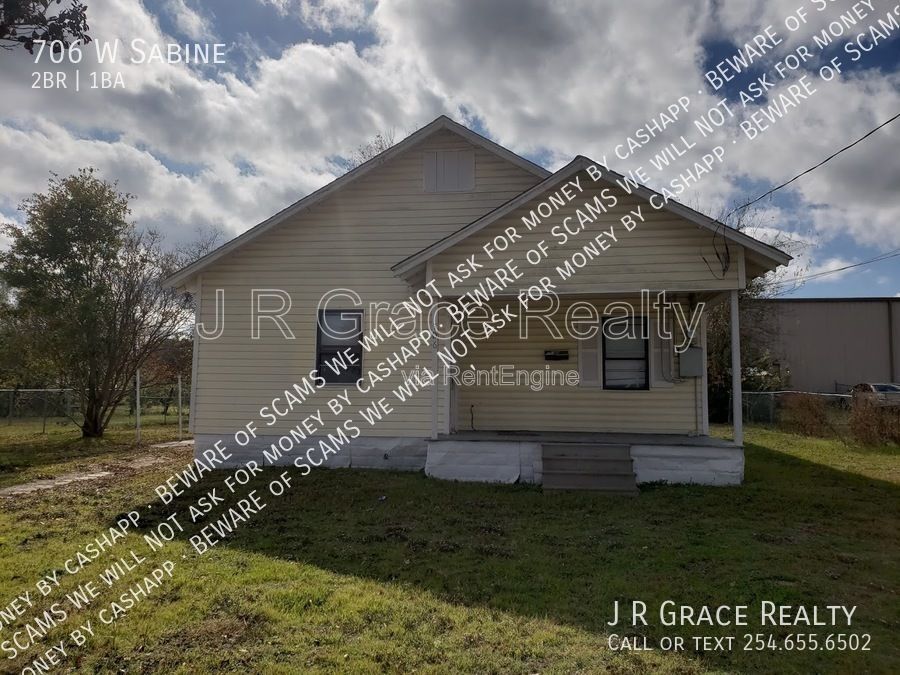 706 W Sabine property image