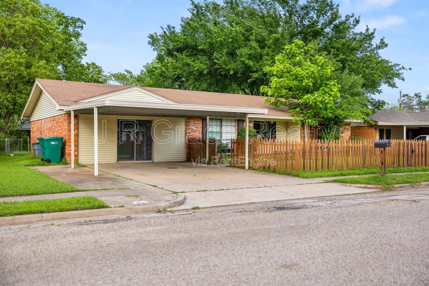 209 S Rita property image