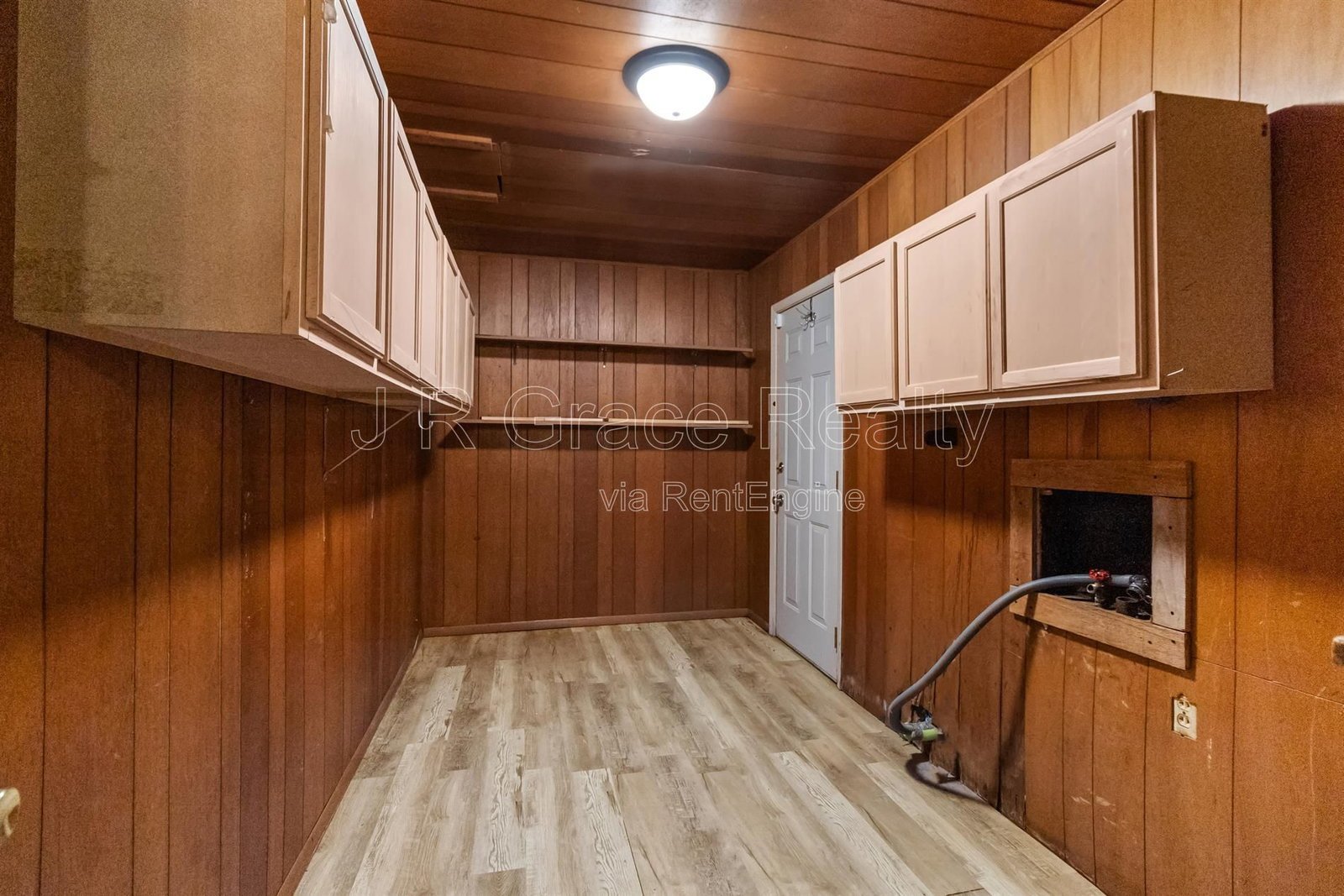 209 S Rita property image