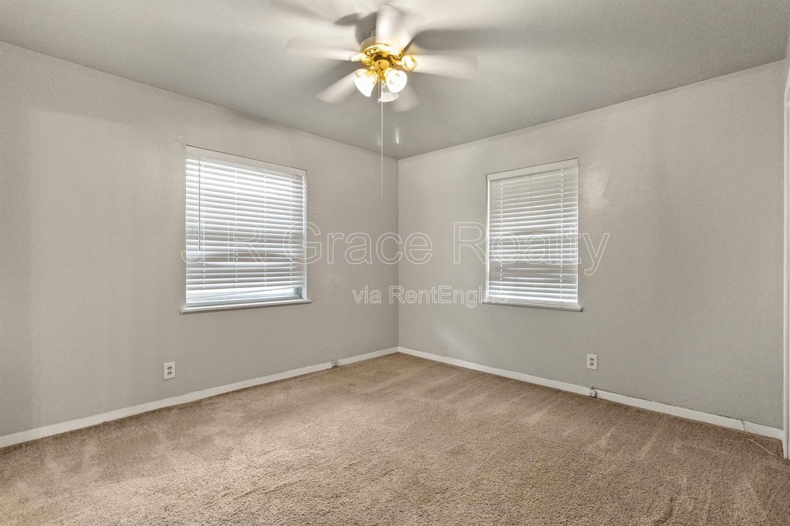 209 S Rita property image