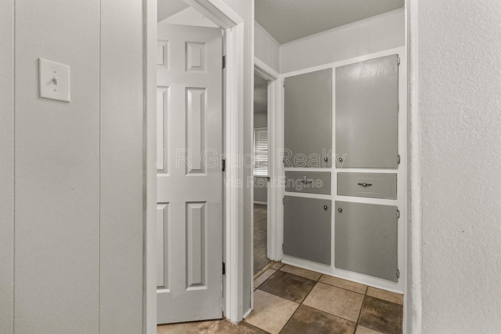 209 S Rita property image