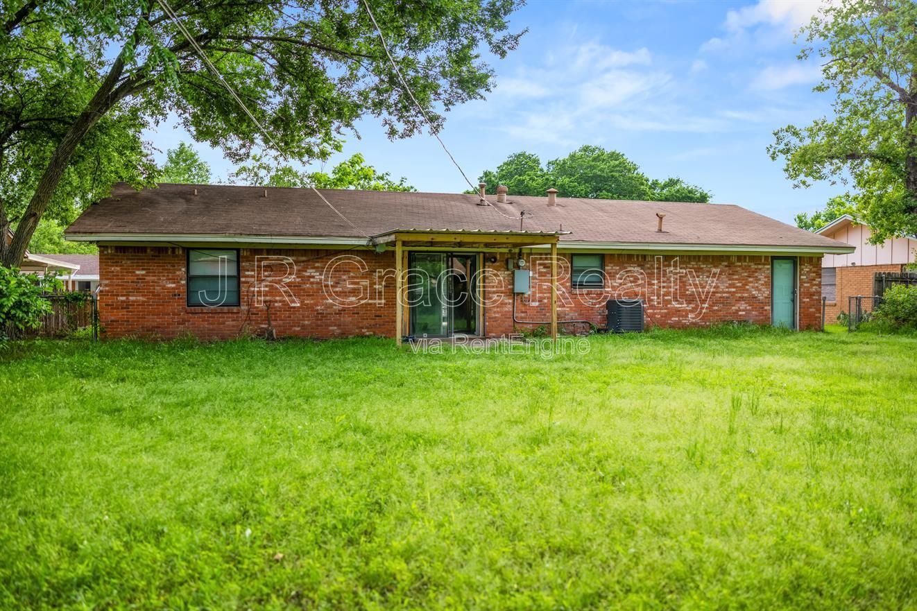 209 S Rita property image