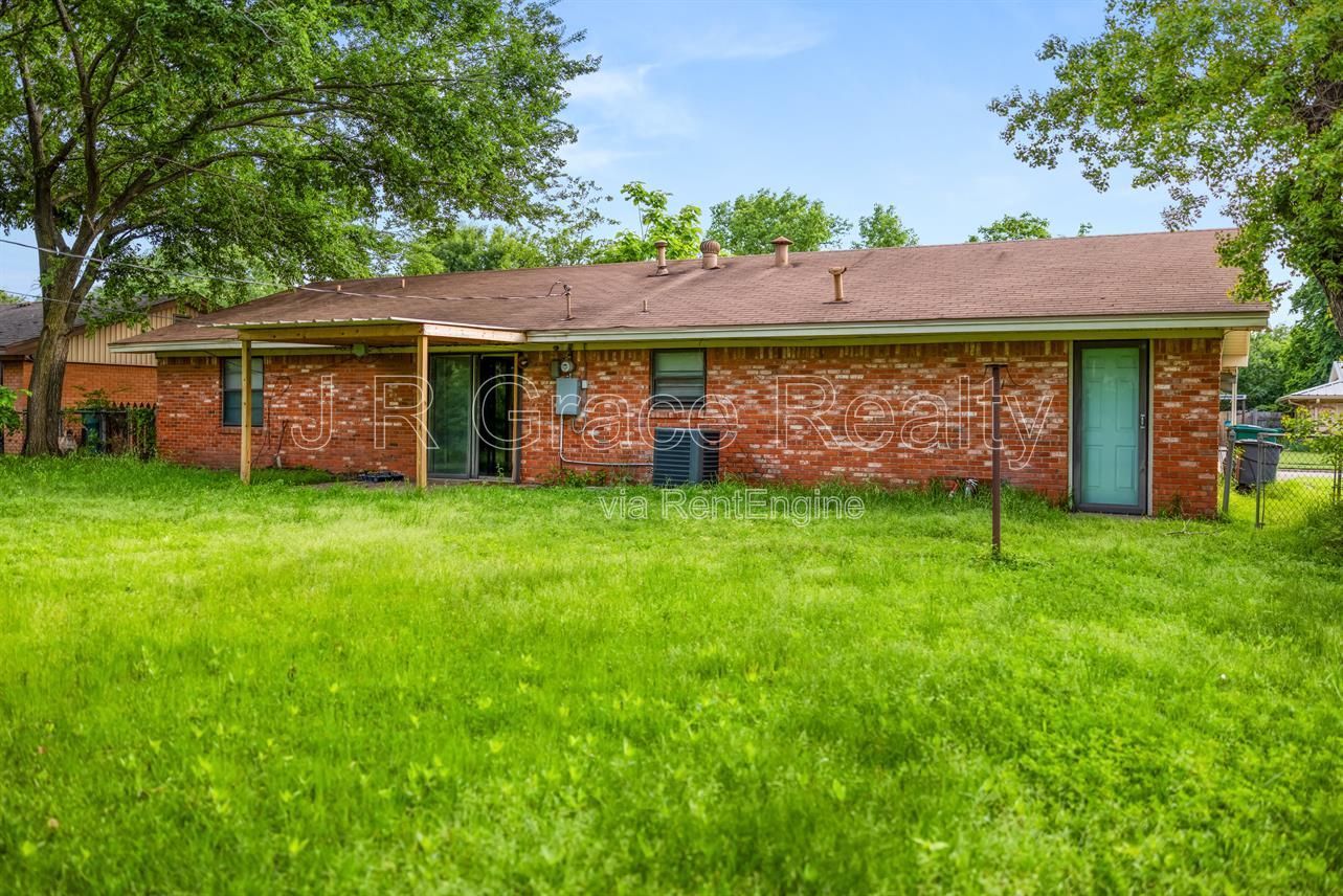 209 S Rita property image